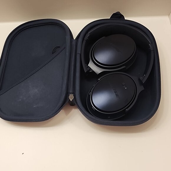 Bose QuietComfort 45 QC45 Wireless Bluetooth Headphones - Picture 1 of 6